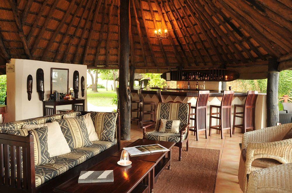 Three Cities Thorntree River Lodge Livingstone Buitenkant foto